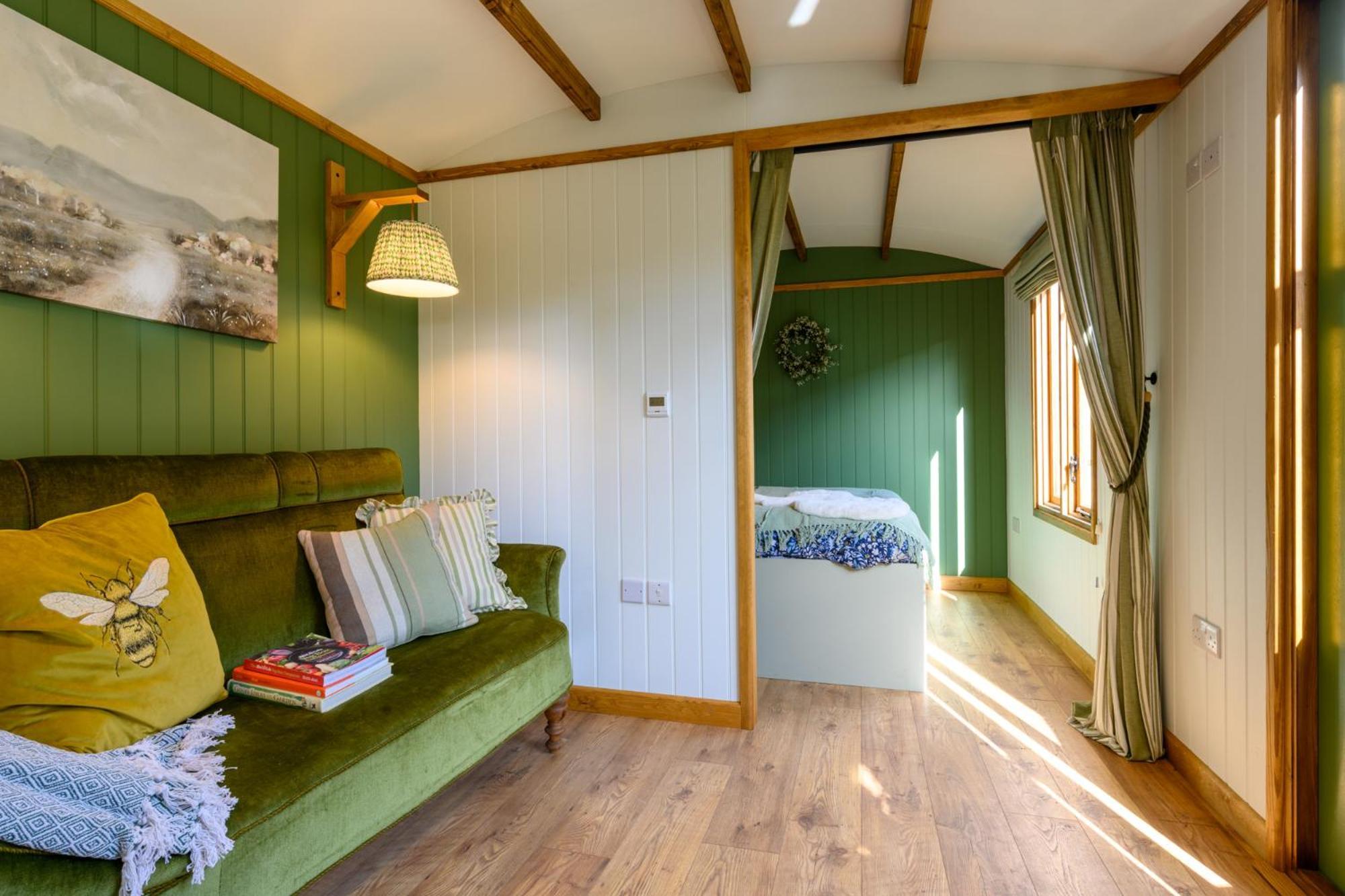 Chycara Lodge *